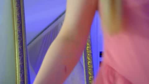 MilanaBalmain online show from March 2025 05:11:01 AM