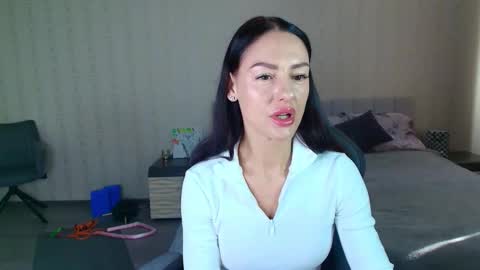 Milana online show from March 2026 07:58:01 AM