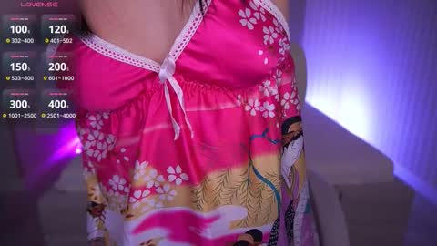 Snapshot of milanamusee chatting on October 2025 01:00:02 PM Milana online show from October 2025 01:00:02 PM