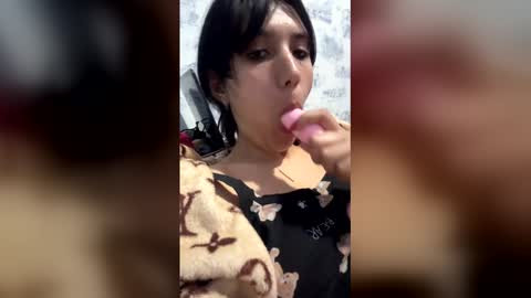 Snapshot of milanarawsx chatting on April 2026 04:54:01 PM MilanaRawsx online show from April 2026 04:54:01 PM