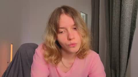 Snapshot of milanarayy chatting on June 2026 05:32:02 AM Milaray online show from June 2026 05:32:02 AM