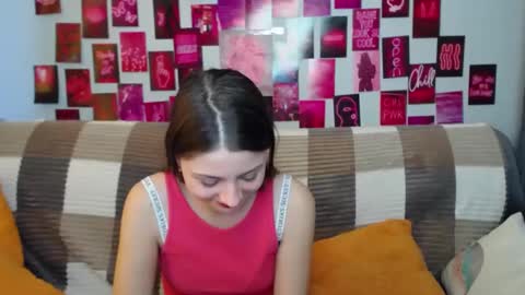 milanaroz online show from February 2025 09:33:01 AM