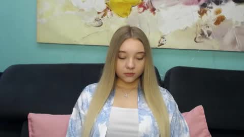 Milana online show from March 2026 05:57:02 AM