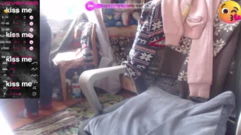 Snapshot of milanasvethoney chatting on April 2026 09:41:02 AM Luna-- link in bio online show from April 2026 09:41:02 AM