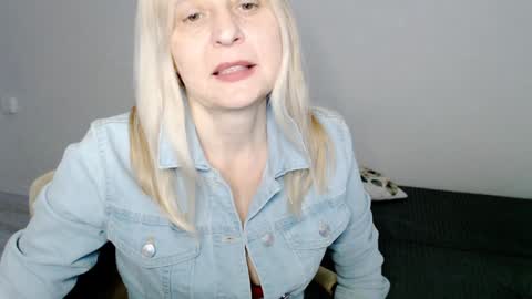 Milena online show from February 2025 07:56:02 AM