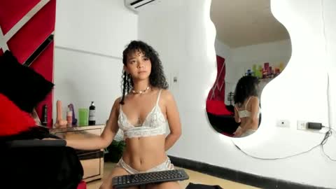 milanx2 online show from February 2025 01:23:01 AM