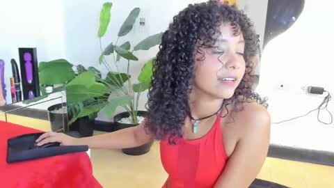 milanx2 online show from February 2025 09:09:01 PM