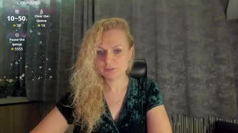 milanna_x online show from March 2026 06:48:01 PM