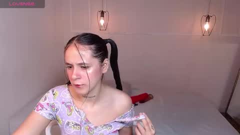 Snapshot of milarose4 chatting on February 2025 11:47:02 AM Mila Rose online show from February 2025 11:47:02 AM