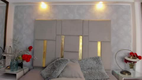 Cami  online show from October 2025 11:22:01 AM