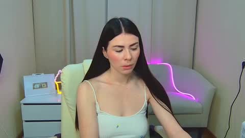 milasecretsss online show from February 2026 07:25:02 AM