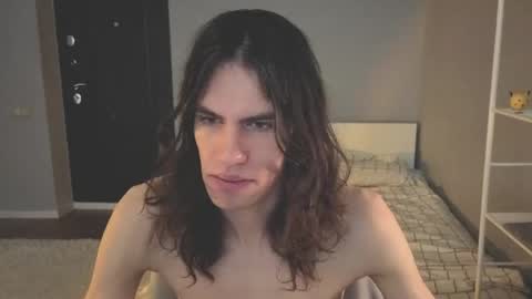 Snapshot of milaslovv chatting on May 2026 08:20:01 AM Mila online show from May 2026 08:20:01 AM