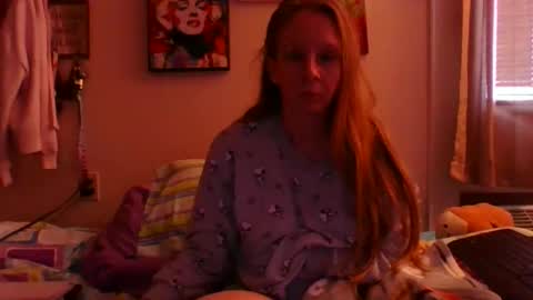 Mila online show from April 2026 05:58:01 PM