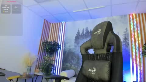 milastoyne online show from May 2026 08:41:01 AM
