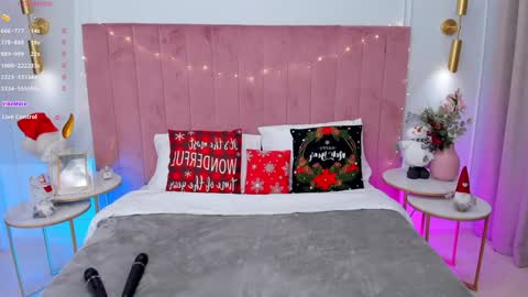 Mia online show from December 2024 05:38:01 AM