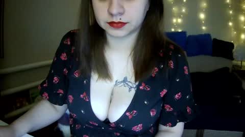 Milaxcute online show from April 2026 10:09:02 AM