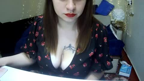 Milaxcute online show from May 2026 10:44:01 AM