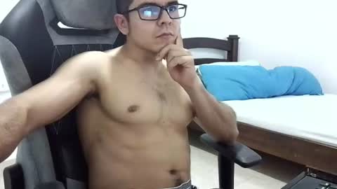 Snapshot of milcaritas3 chatting on June 2026 07:29:02 AM milcaritas3 online show from June 2026 07:29:02 AM