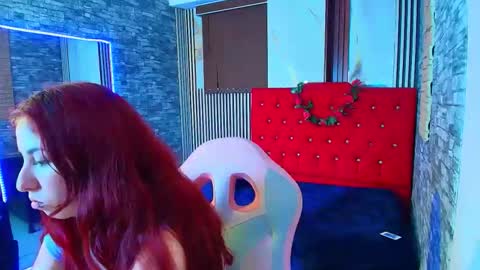 Snapshot of mildrecute chatting on November 2025 02:21:01 AM Ana online show from November 2025 02:21:01 AM