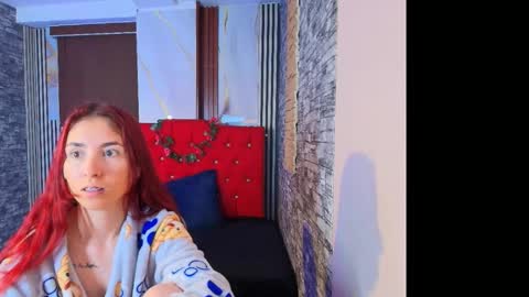 Snapshot of mildrecute chatting on December 2025 10:26:01 PM Ana online show from December 2025 10:26:01 PM