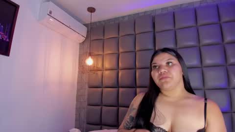 Milena  online show from February 2025 03:40:01 AM