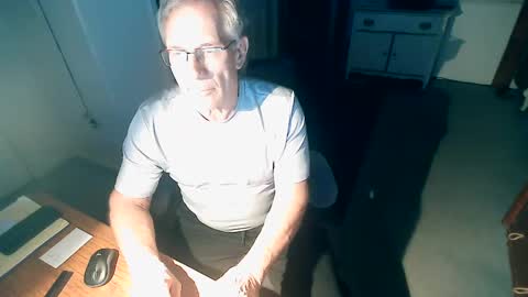 Snapshot of milehi1958 chatting on February 2025 03:06:01 AM Milehi1958 online show from February 2025 03:06:01 AM