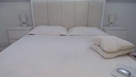 Snapshot of milena29 chatting on January 2025 05:44:02 AM Milena online show from January 2025 05:44:02 AM