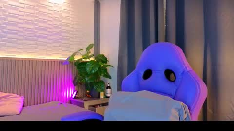 milena_lawson online show from October 2025 11:36:02 AM