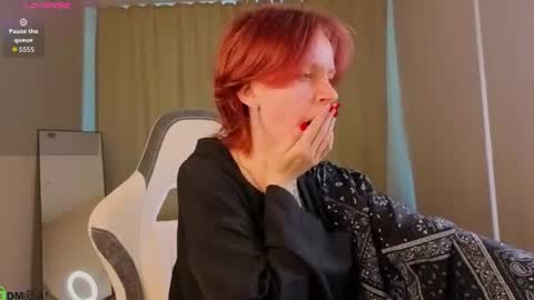 Milena online show from June 2026 01:25:02 AM