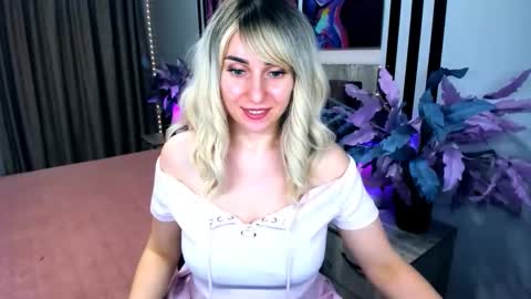 Snapshot of milenadaisy chatting on March 2026 02:50:02 PM MilenaDaisy online show from March 2026 02:50:02 PM