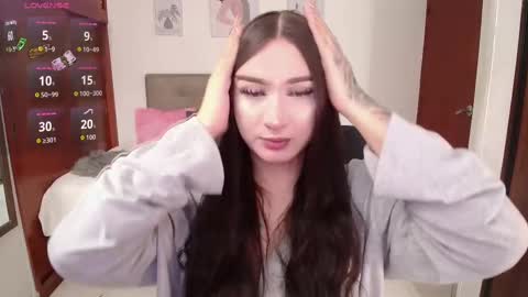 Miley online show from September 2025 01:55:01 PM