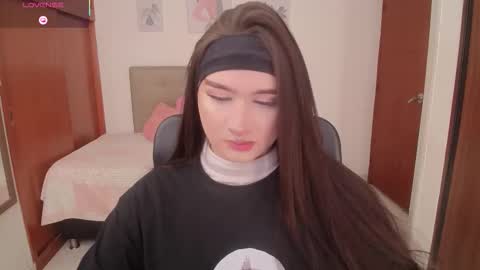 Miley online show from December 2025 04:14:01 PM