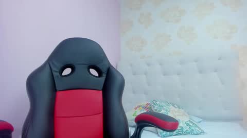 MILEY online show from March 2025 02:48:01 AM