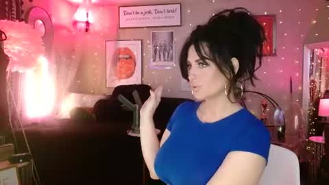 Milf Lacey online show from June 2026 03:29:01 PM