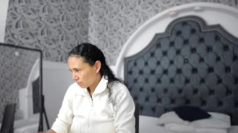 Snapshot of milf_march chatting on April 2026 03:07:02 AM milf_march online show from April 2026 03:07:02 AM