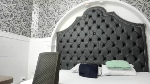 Snapshot of milf_march chatting on April 2026 11:24:02 AM milf_march online show from April 2026 11:24:02 AM