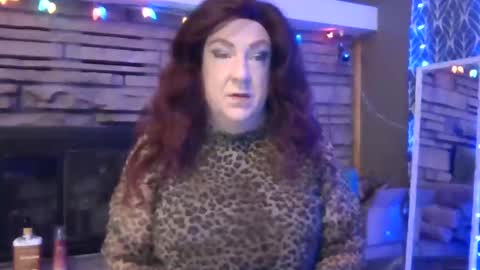 Snapshot of milf_ts_bitch chatting on February 2025 04:51:02 AM milf_ts_bitch online show from February 2025 04:51:02 AM