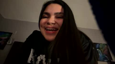 Snapshot of milfanddaddy95 chatting on March 2026 04:06:01 AM SexxyyJayy95 online show from March 2026 04:06:01 AM