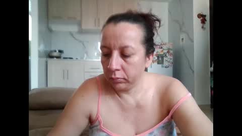 milfevha online show from December 2025 09:41:02 PM