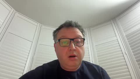 Snapshot of milfmanimal chatting on January 2025 07:00:01 AM BigTom69 online show from January 2025 07:00:01 AM