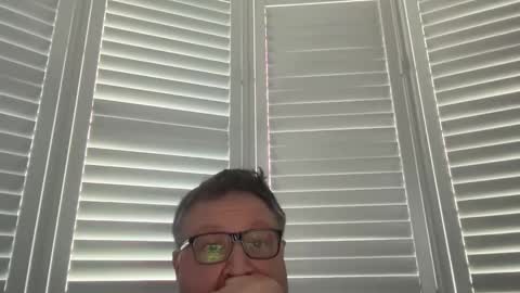 Snapshot of milfmanimal chatting on March 2025 06:43:01 AM BigTom69 online show from March 2025 06:43:01 AM