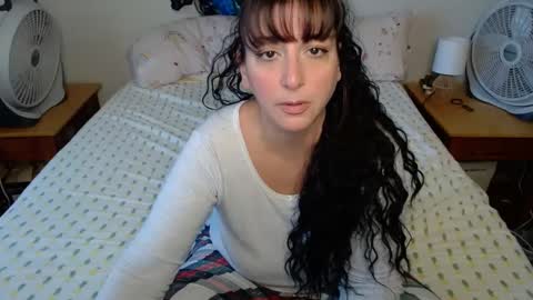 Snapshot of milfmonee chatting on October 2025 05:11:02 PM MILF Monee online show from October 2025 05:11:02 PM