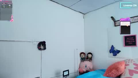 Snapshot of milfysis chatting on March 2026 04:23:01 PM milfysis online show from March 2026 04:23:01 PM