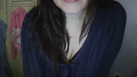 Snapshot of milfytitts chatting on February 2026 07:09:02 PM MilfyTitts online show from February 2026 07:09:02 PM