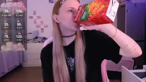 Milia online show from December 2025 06:44:01 AM