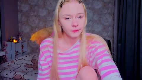 Snapshot of miliameow chatting on March 2026 12:58:01 AM Milia online show from March 2026 12:58:01 AM