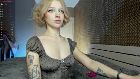 Snapshot of milinamarvelous chatting on March 2026 01:27:02 AM Mila 3 aka Deepthroat World Champion online show from March 2026 01:27:02 AM