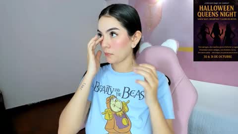 S O F I A online show from October 2025 11:01:01 AM