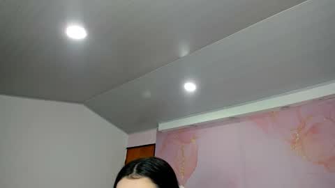 S O F I A online show from October 2025 11:39:01 PM