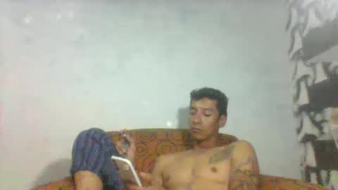 Snapshot of milkhammer chatting on December 2024 04:03:02 AM Hammer online show from December 2024 04:03:02 AM